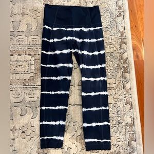 Athleta Cropped Leggings Size XS